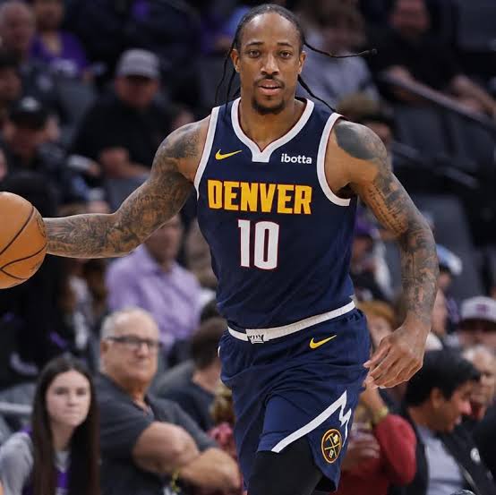 DeMar DeRozan agreed to a one-year, $3.9 million contract with the Denver Nuggets.