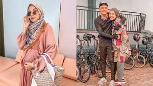 Selamat untuk mama zaskia dan papa irwansyah. 5 Foto Kehamilan Zaskia Sungkar Tetap Cantik Dan Menawan Orami