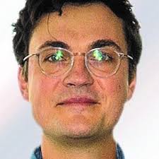 Dr. Maximilian Blume