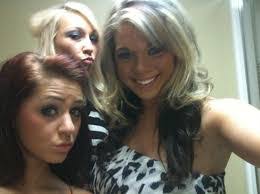 Ashley Colette's Instagram, Twitter & Facebook