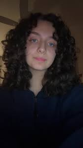 Excuse to show off my haircut😊😊😊