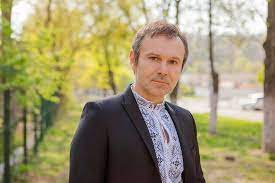 Знову, заплети (у свої коси ніч), де я_ и еще 12 песен. Novosti Shou Biznesa Choven Okeana Elzy Vakarchuk Prezentoval Novuyu Pesnyu