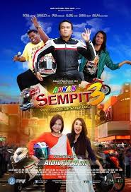 Mengisahkan epol yang mencari motornya yang hilang dicuri dua perompak. Along Cham Movies Age Biography