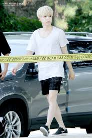 Netizens Claim Bts S Suga Has The Prettiest Legs In K Pop Suga Bts Suga Yoongi