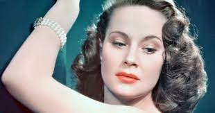 Presumably shot to death by a bedouin rider in the desert. Who Was Alida Valli Private Life And Career All About The Well Known Italian Actress Ruetir