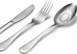 Ils habillent les tables d'exception comme celles du quotidien avec simplicité et distinction. Ces Couverts Pourraient Bien Vous Aider A Mincir Simplement