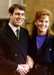 Sarah ferguson war zehn jahre mit prinz andrew verheiratet und lady dianas beste freundin. Sarah Ferguson Gala De