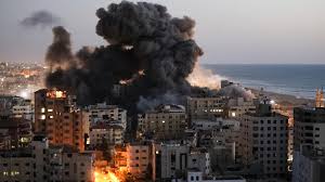 Protesters clash outside nyc's israeli consulate as tensions rise in gaza city published may 12, 2021 • updated on may 12, 2021 at 8:21 am nbc universal, inc. Pz4qcqo Ffoogm