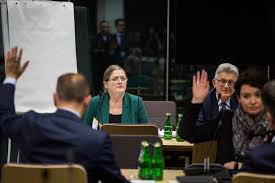 Prokurator w okresie prl, polski polityk. Pawlowicz I Piotrowicz Na Ratunek Bunt W Tk Narasta Polityka Pl