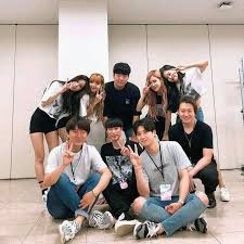 Blackpink S Manager Instagram Update With Blackpink Fandom Pasangan