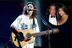 Meet Deacon Frey Photos Of Glenn Frey S Son With Wife Cindy Millican Ecelebritymirror Deacon frey, otis frey, taylor frey. meet deacon frey photos of glenn frey