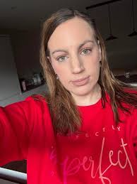 I'm beyond grateful to share that I've requalified as a Director in my new  company, Farmasi! 🙌🏽 Thank you to my customers, family, and friends for  your constant love and support —