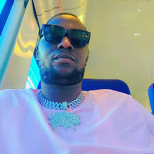 The difference between King Boss La 🚩& Kaolastkingdenero 🏴