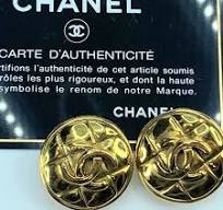 Chanel CC Diamond-Quilted gold tone clip-on earrings, 25.5mm GS339