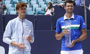 His last victories are the miami 2021 tournament and the delray beach 2021 tournament. Hubert Hurkacz Sees Off Jannik Sinner To Win Masters Final In Miami Tennis The Guardian