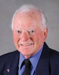 Darian Noble's Instagram, Twitter & Facebook