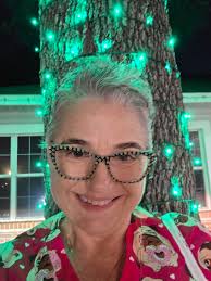 Pet nail trimming services in Riverview