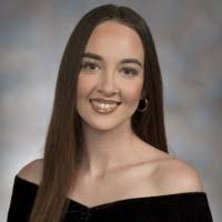 Hallie Moore's Instagram, Twitter & Facebook