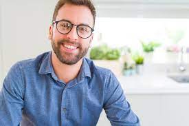 Saiba As Melhores Opcoes De Oculos Para Rosto Fino Blog Eotica