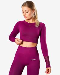 Check spelling or type a new query. Dynamic Seamless Long Sleeve Crop Top Mulberry Wmn Shop Onli