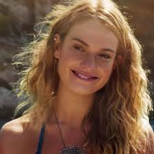 Mamma Mia: Here We Go Again Trailer Shows Lily James as Young Donna