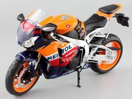 A cbr 1000rr fireblade possui freios abs de disco duplo na frente e simples atrás, possuindo pinças totalmente novas, mais leves e eficientes. Honda Cbr 1000rr Repsol 1 12 Diecast Motorbike Hobby Collectibles For Sale In Bangsar Kuala Lumpur Mudah My