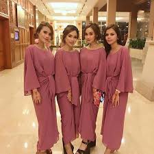 Repost Fie Fyy Kebayapagarayu Kebaya Inspirasikebaya Contohkebaya Modelkebaya Bridesmaids Pagarayucantik Keb Model Kebaya Kebaya Muslim Bridesmaid