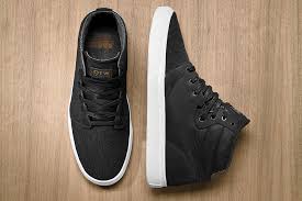 نتيجة بحث الصور عن ‪vans shoes for girls 2012‬‏