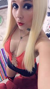 Late night creating on 🔥 new MahaloMarcy content - pure dedication