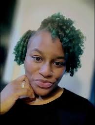 New color for my husband's upcoming birthday 🥰😜 @beyoutifully_rooted  gonna do it every time; she don't miss! 💪🏽🤞🏽😘 #dymplezdacrymepiece  #newhaircolor #ombrèhair #greenhairdontcare #emeraldgreen #mood ...