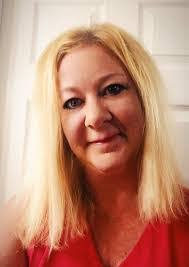 Tara Sandidge's Instagram, Twitter & Facebook