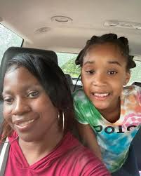 Lora Simmons (@lora.simmons.946) • Instagram photos and videos