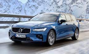 Both generations feature a cross country variant with an increased ride height. Volvo V60 R Design Kombi Im Sportanzug Autogazette De