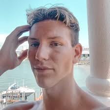 Megan Shrader (@meganshrader11)