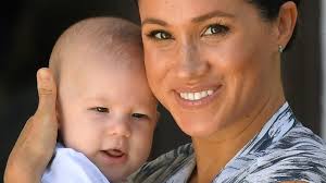 Meghan markle and prince harry have fancied up son archie's birth certificate — with markle erasing her first name and both adding royal honorifics. Meghan Markle S Name Change On Archie S Certificate Turned Heads Gentnews