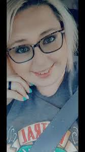 Lynn Wight's Instagram, Twitter & Facebook