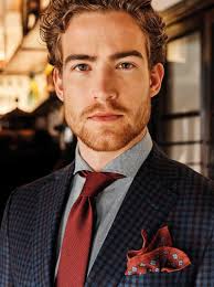 Costume de mariage pour homme dans notre boutique à Marseille