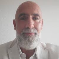 Roger Plasse's Instagram, Twitter & Facebook