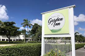 Naples garden inn in naples located at 2630 tamiami trail north. Naples Garden Inn Inexpensive Motel In Naples Fl