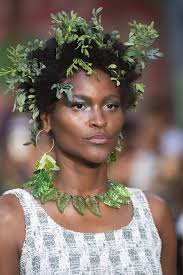 Antropomoda' de João Pimenta deveria considerada arte