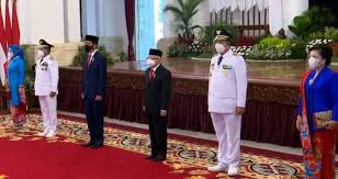 Scopri ricette, idee per la casa, consigli di stile e altre idee da provare. Zainal Arifin Paliwang Program Kerja Pasca Dilantik Ini Program Prioritas 100 Hari Kerja Gubernur Dan Wagub Kaltara Zainal Yansen It Business And Financial Consultant Linkedin Qwerti