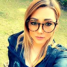 Sandy Hance's Instagram, Twitter & Facebook