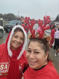 5K Santa Shuffle was so much fun. I had such a great time with my BFF.  Thank you for all involved that made this happen. Afterwards we went to  Victoria for some