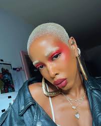 𝗧𝗔𝗬𝗟𝗢𝗥 𝗡𝗜𝗞𝗢𝗟𝗘 🌸 (@profashional_tay) • Instagram photos and  videos