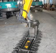 Loading Ballast Cleaning Machine for Road Construction with Under Cutter  Bar Excavator Equipment