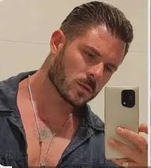 If AD is Street Clothes, then what is Chris Paul? 🤔