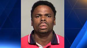 Milwaukee man hides after crash, freezes to death