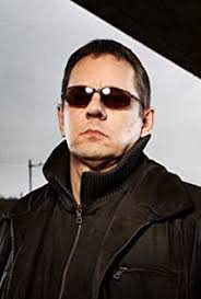 Polly Schreiber's Instagram, Facebook & TikTok