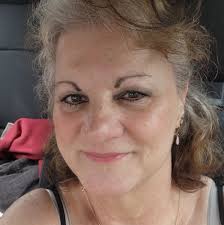 How to clean extremely dirty blinds in a rented apartment?