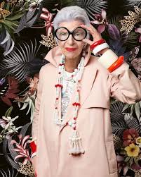 Since 2010, professor apfel has been the guiding force behind an immersive learning experience for students of ut's textiles and apparel program who aspire to work in fashion. 660 Iris Apfel Ideen In 2021 Iris Apfel Iris Apfel